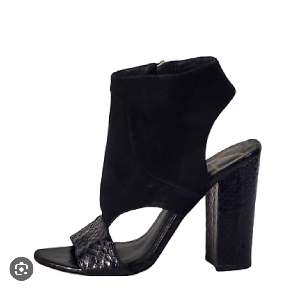 Brian Atwood Biella Heels